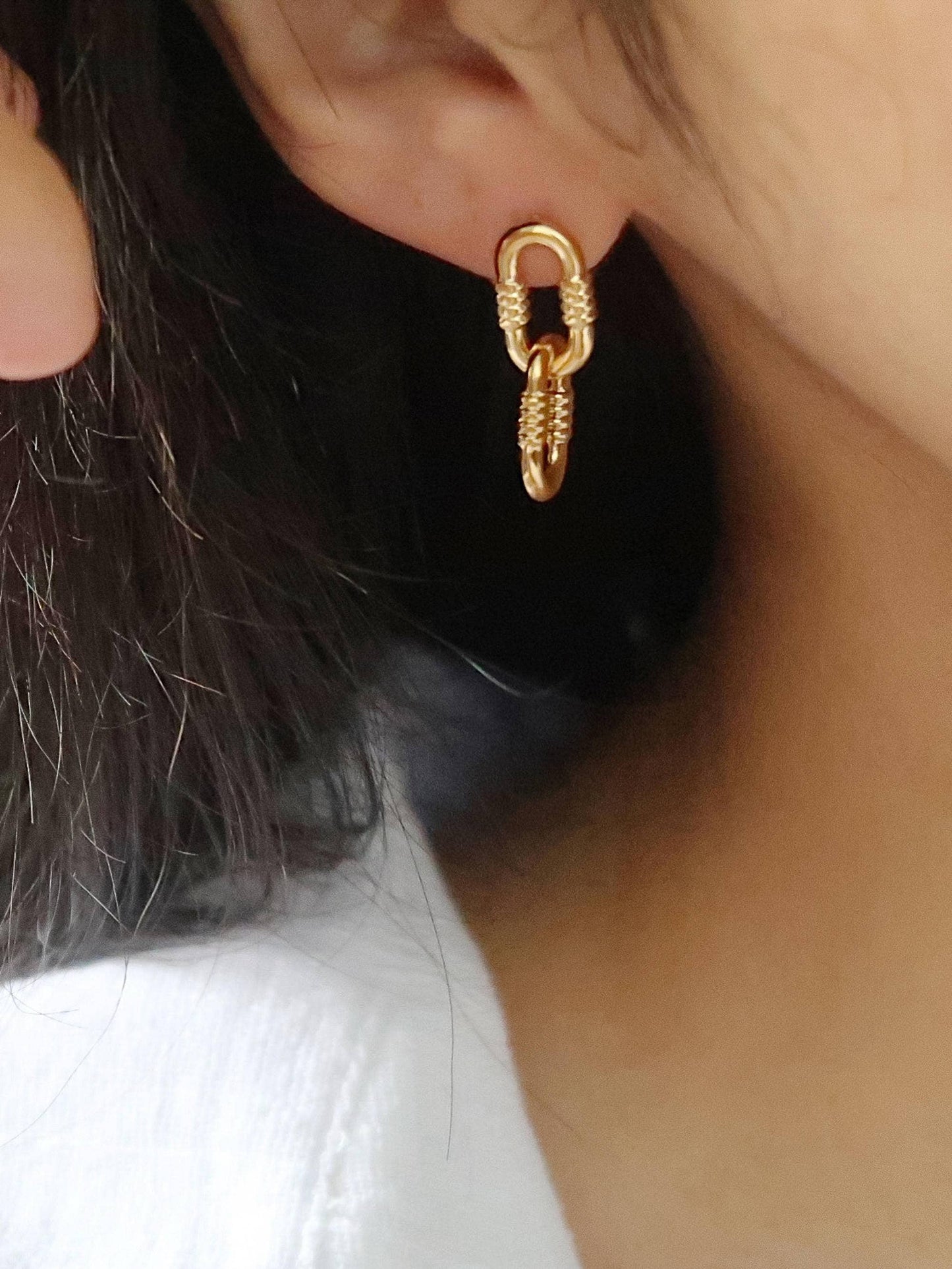 Rêve 18K Gold Non-Tarnish Small Link Earrings: Yellow Gold