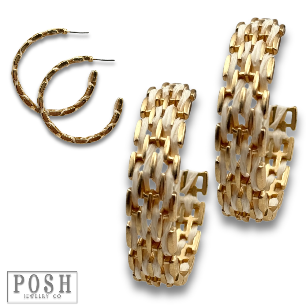 Gold and raffia hoop earring: White