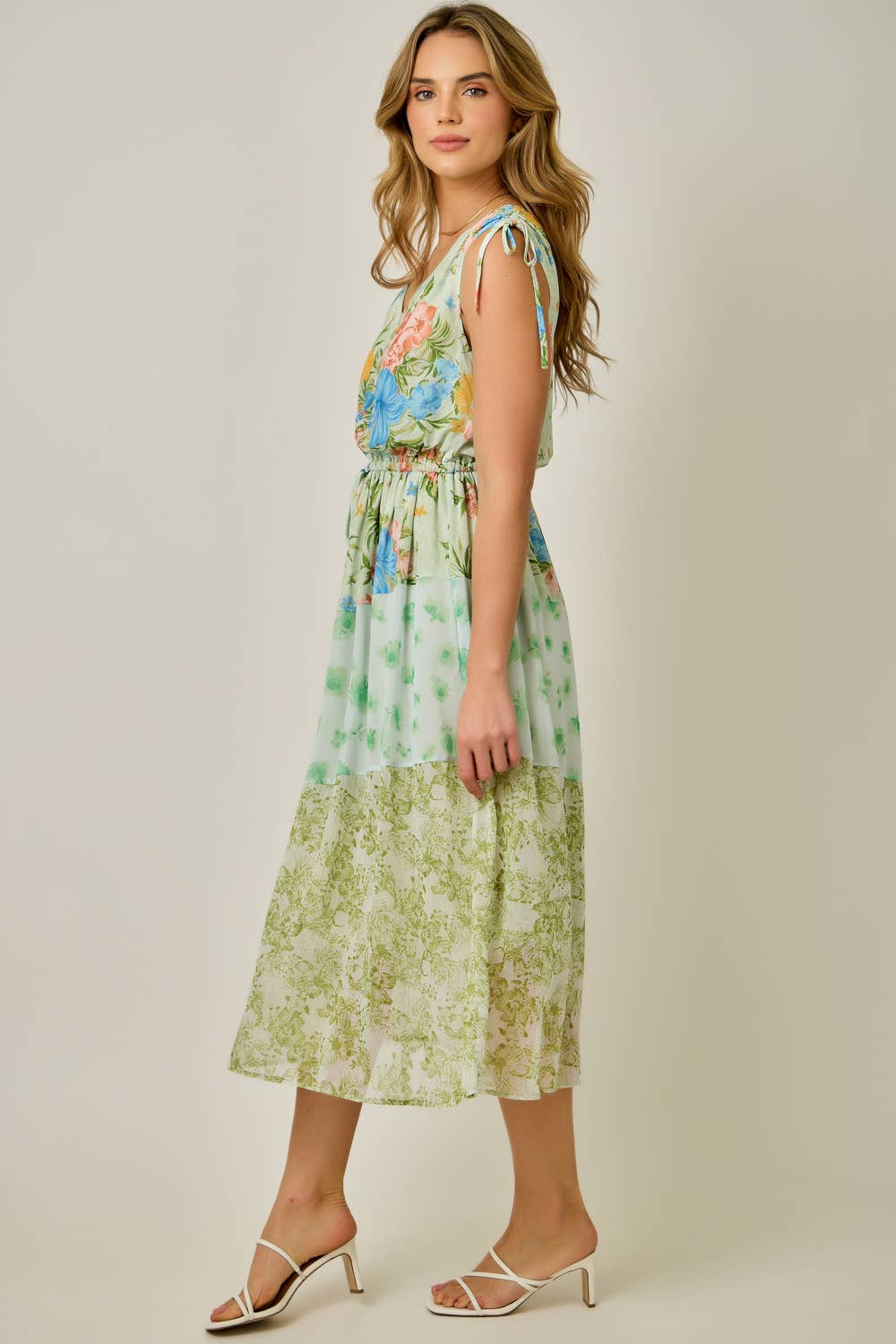 Shoulder Tie Mixed Print Dress in Green