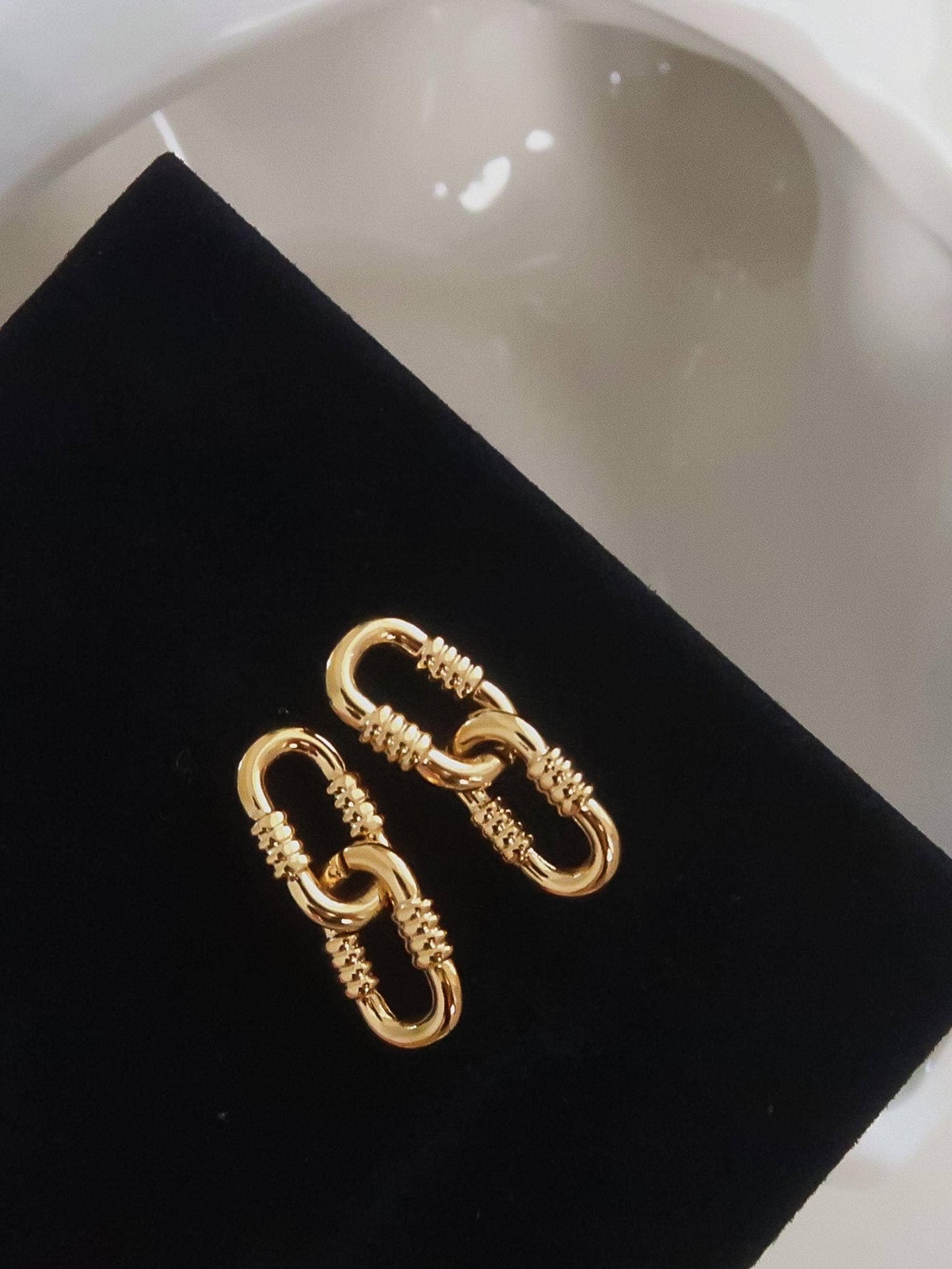Rêve 18K Gold Non-Tarnish Small Link Earrings: Yellow Gold