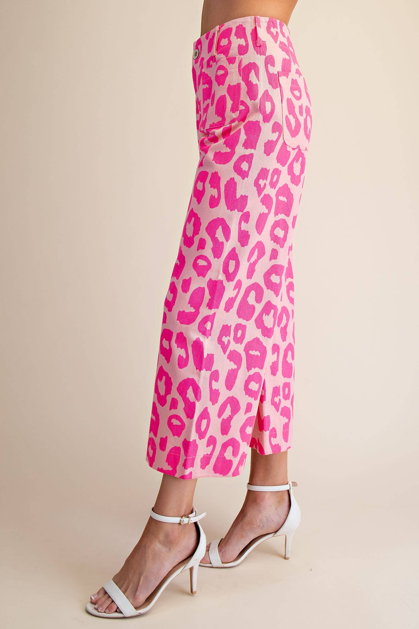 Cropped Leopard Print Pant in Hot Pink