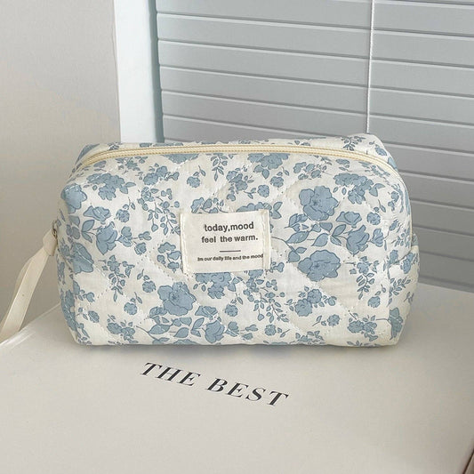 Blue Flower Small Capacity Make Up Bag