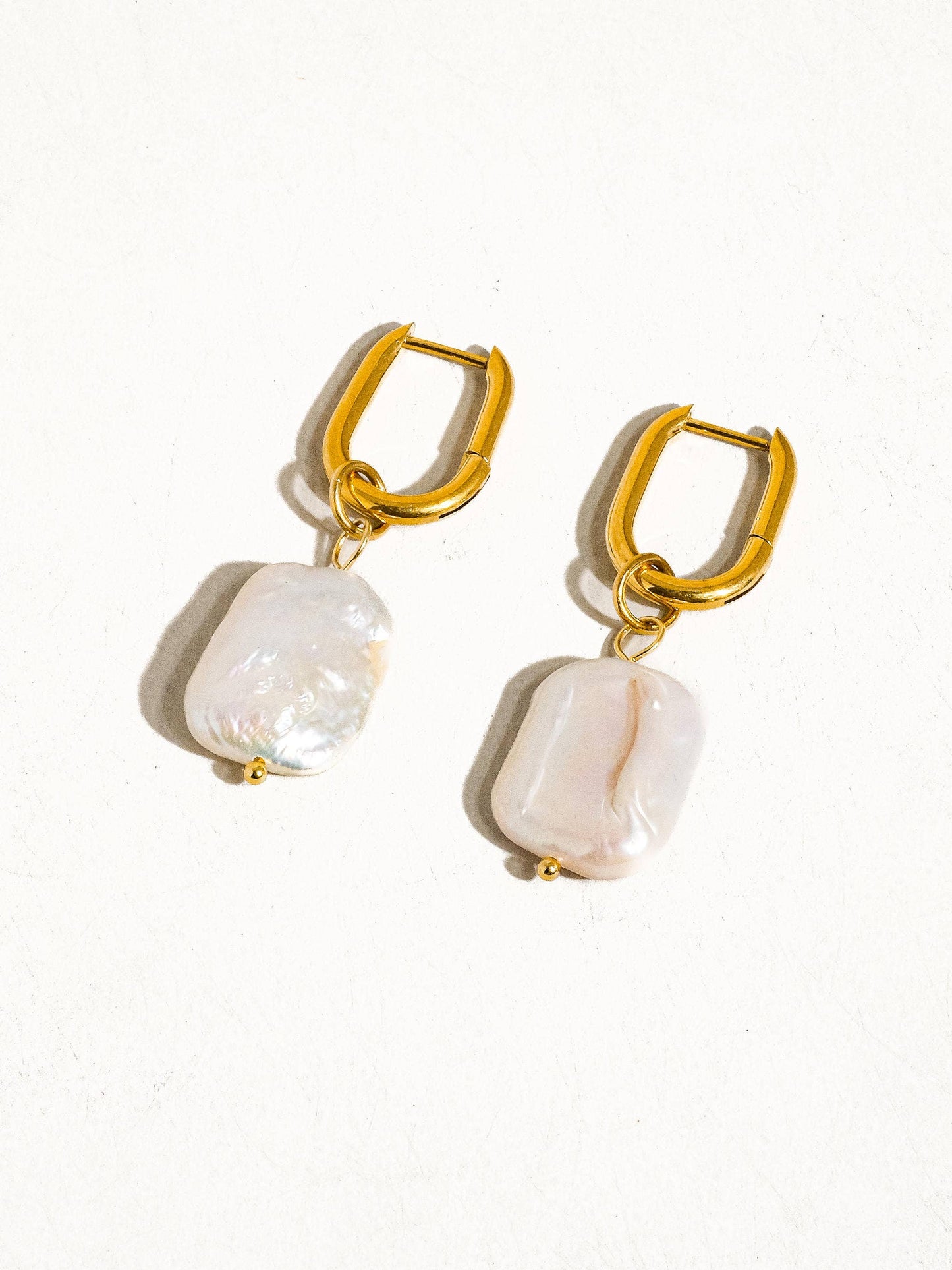 Zaina 18K Gold Non-Tarnish Classic Pearl Earring: Yellow Gold
