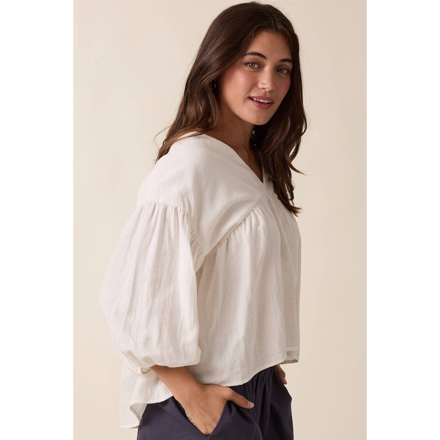 V-Neck Balloon Sleeve Top in White