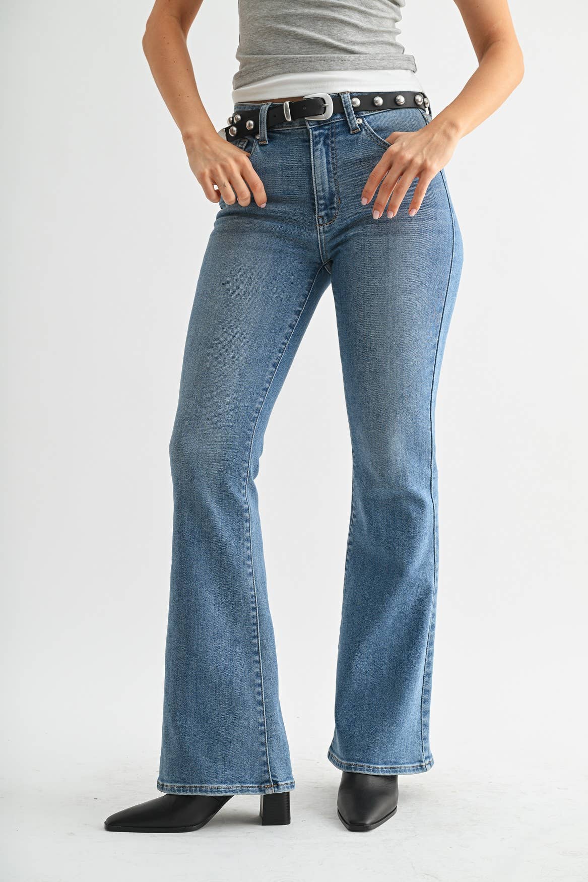 JBD Mid Rise Flare in Medium Denim