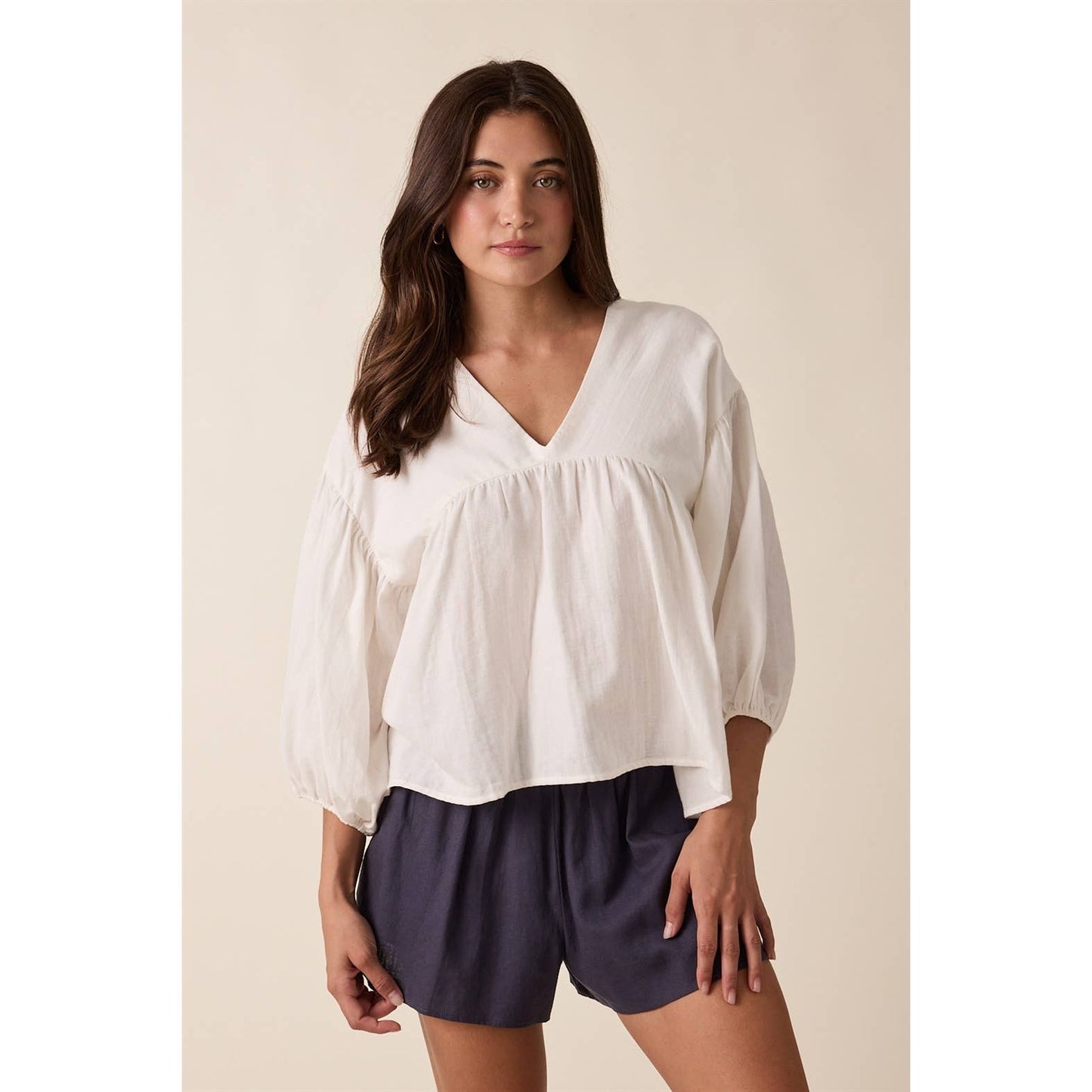 V-Neck Balloon Sleeve Top in White