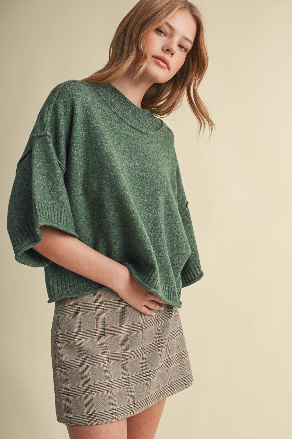 Macy Mock Neck Short Sleeve Sweater in Hunter Green
