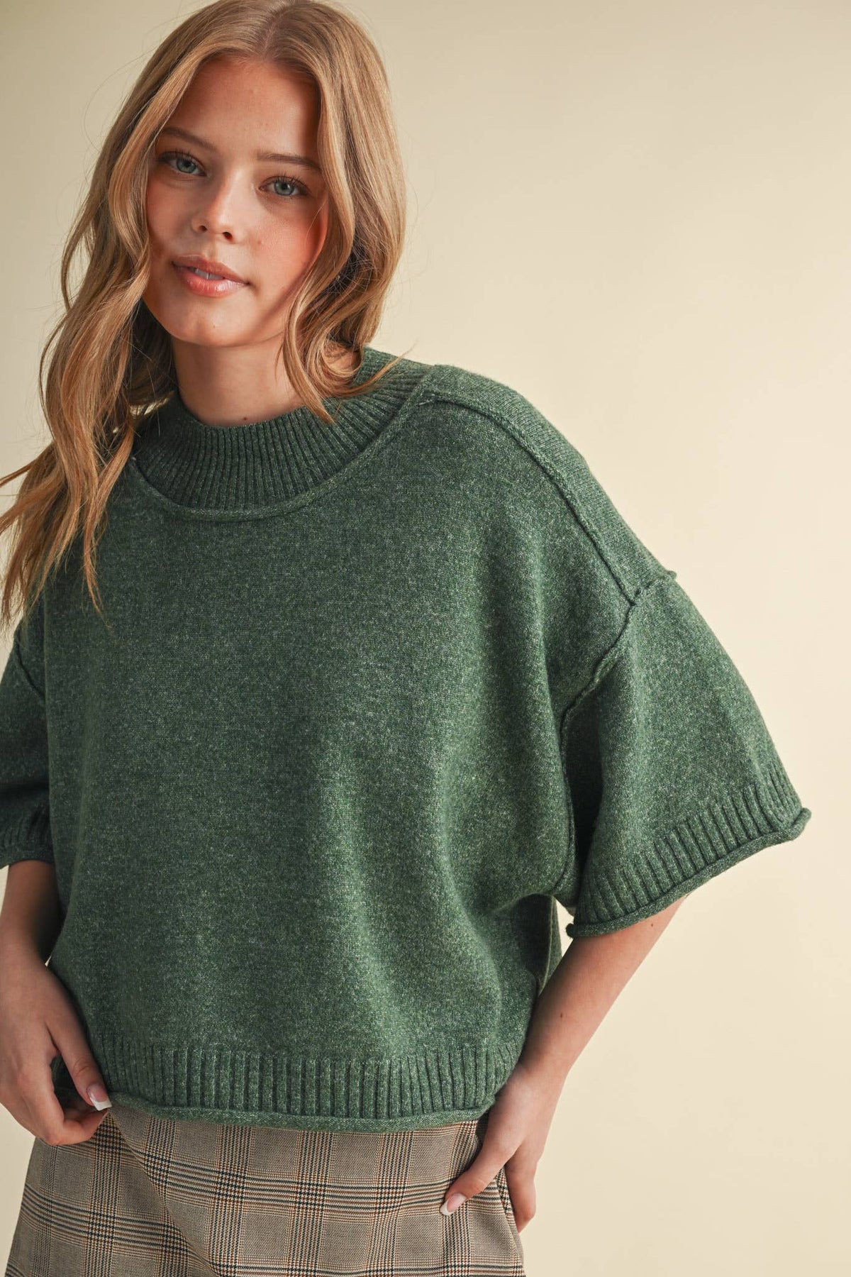 Macy Mock Neck Short Sleeve Sweater in Hunter Green