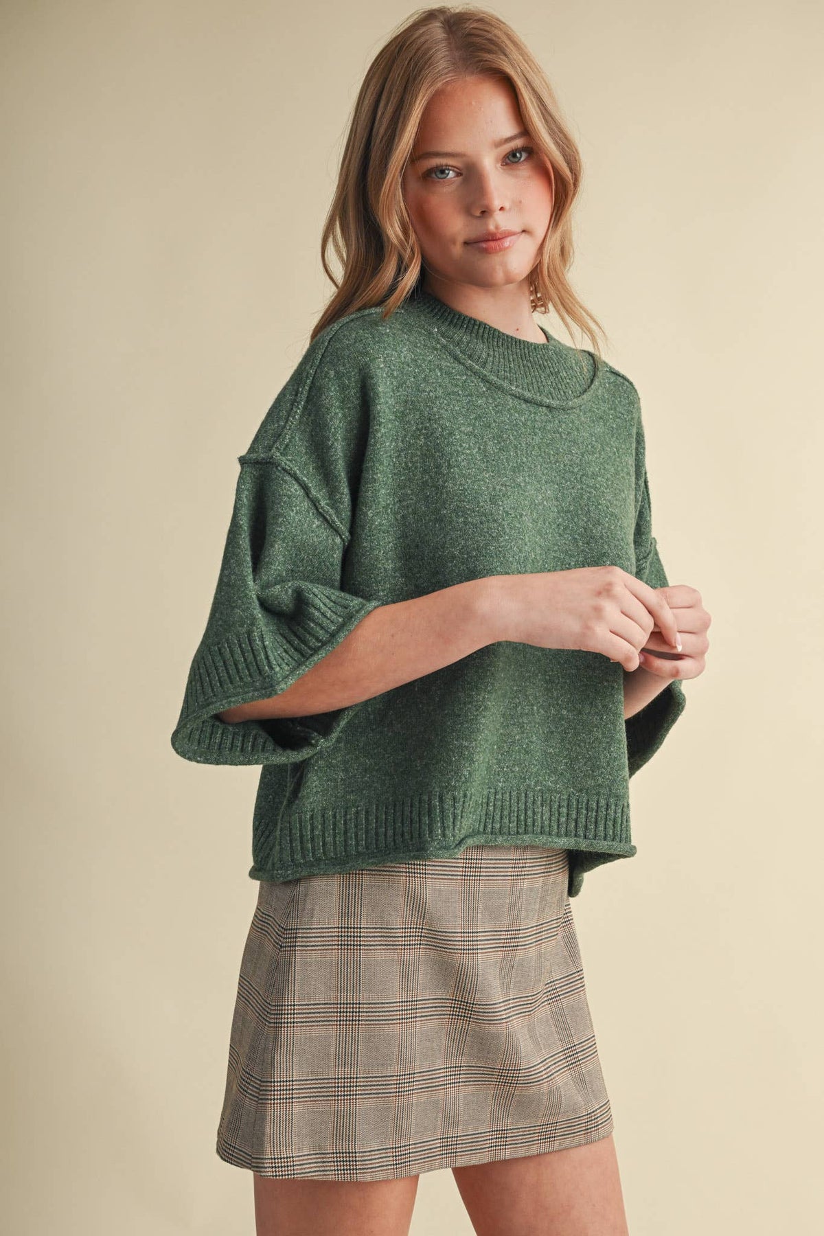 Macy Mock Neck Short Sleeve Sweater in Hunter Green