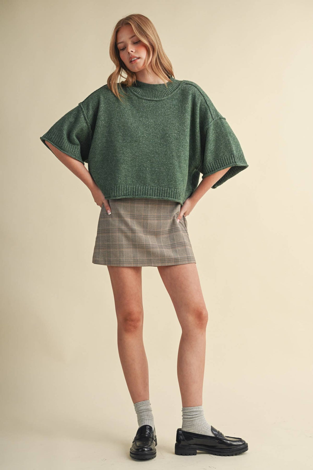 Macy Mock Neck Short Sleeve Sweater in Hunter Green