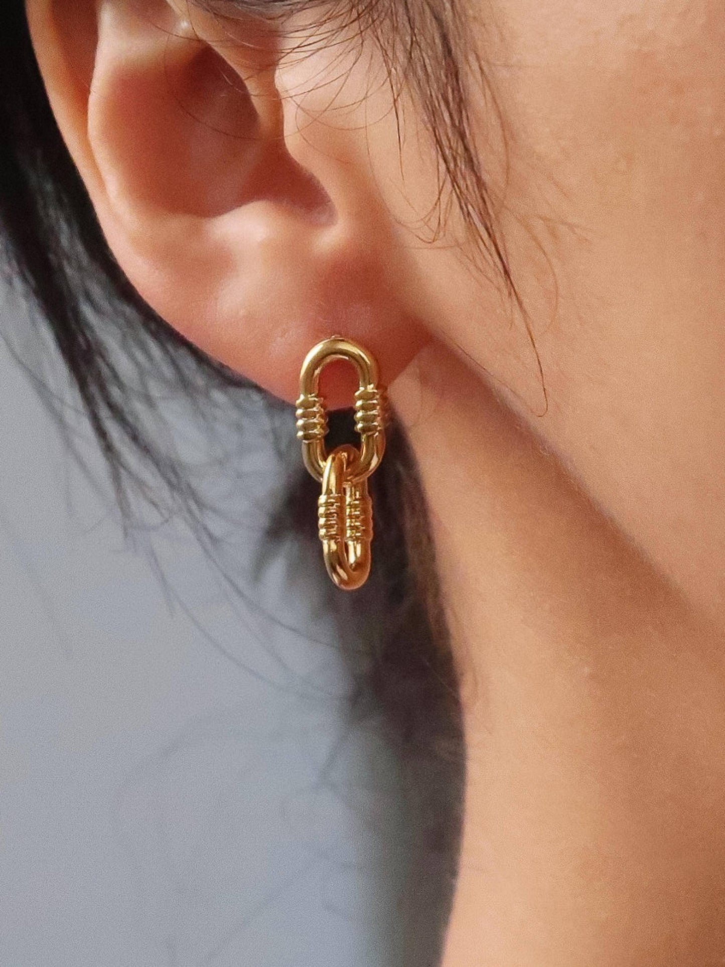 Rêve 18K Gold Non-Tarnish Small Link Earrings: Yellow Gold