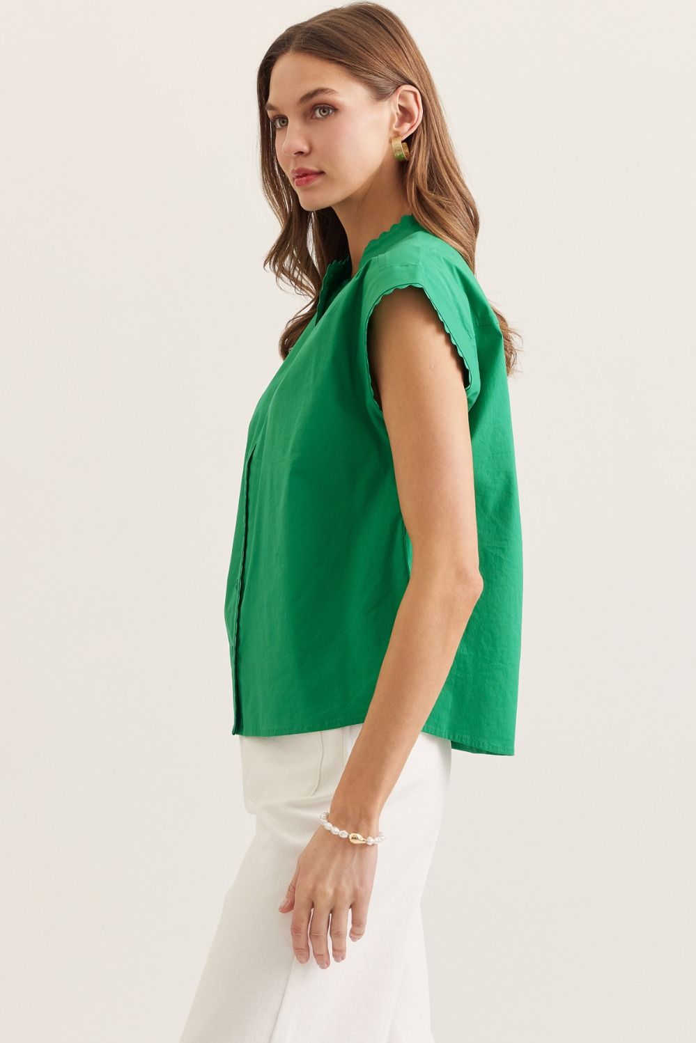 Scallop Detail Button Up Top in Kelly Green