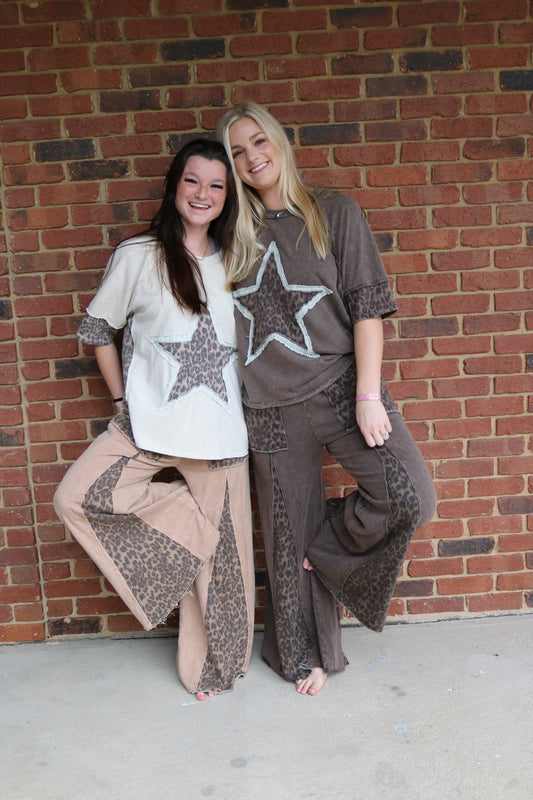 Leopard Star Tee in Cream or Dark Gray