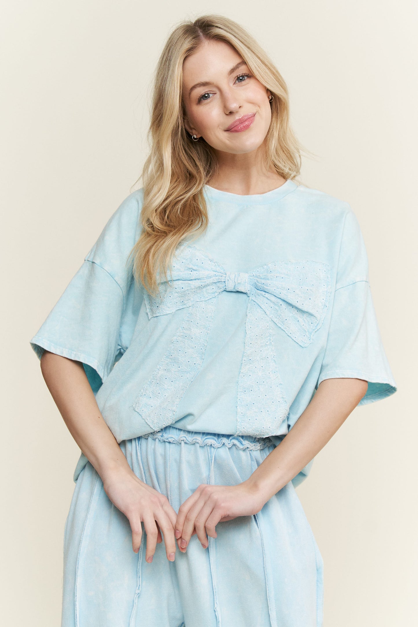 The Bigger The Bow Short Sleeve Top