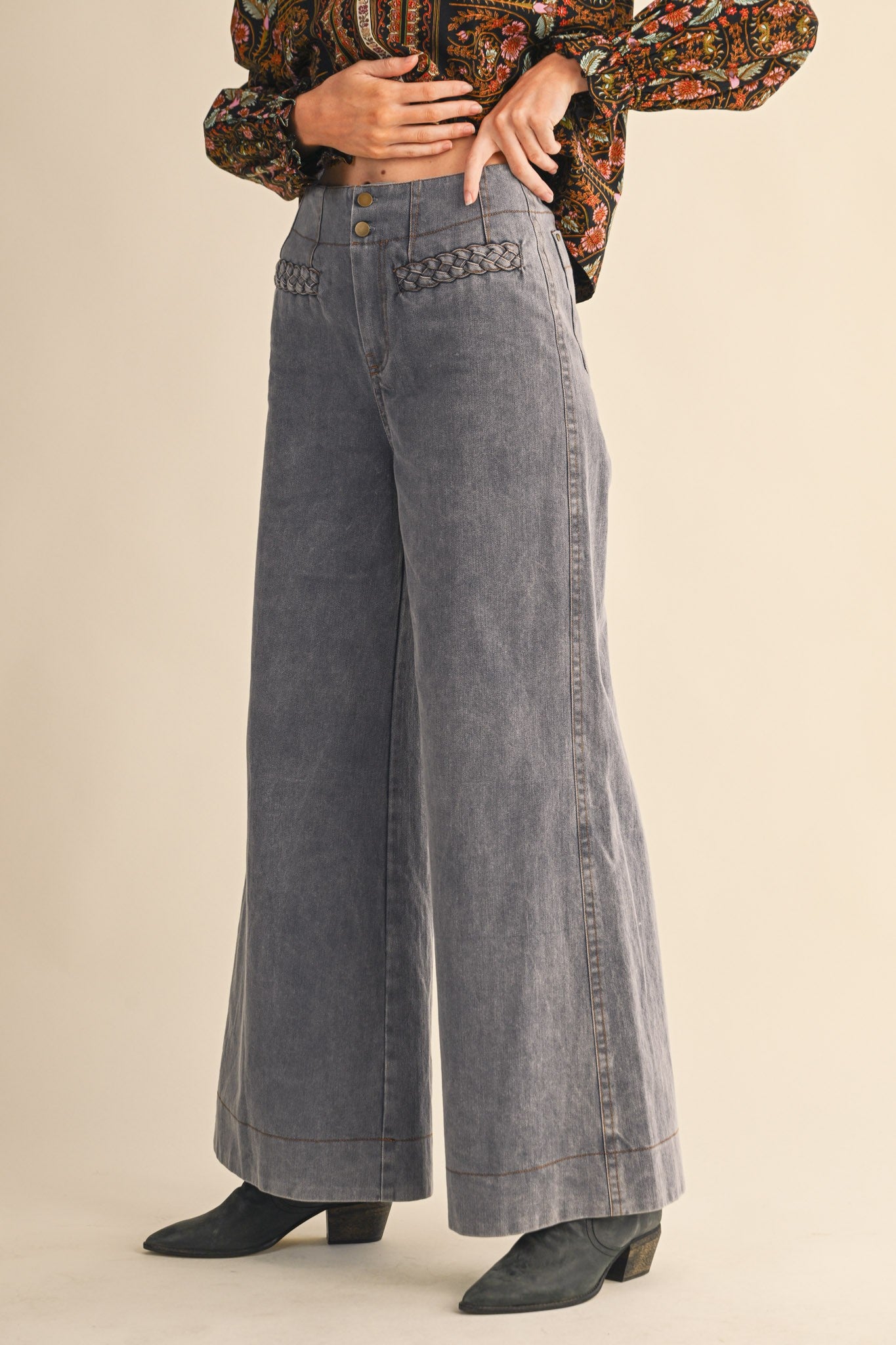 Braided Pocket High Waisted Pant