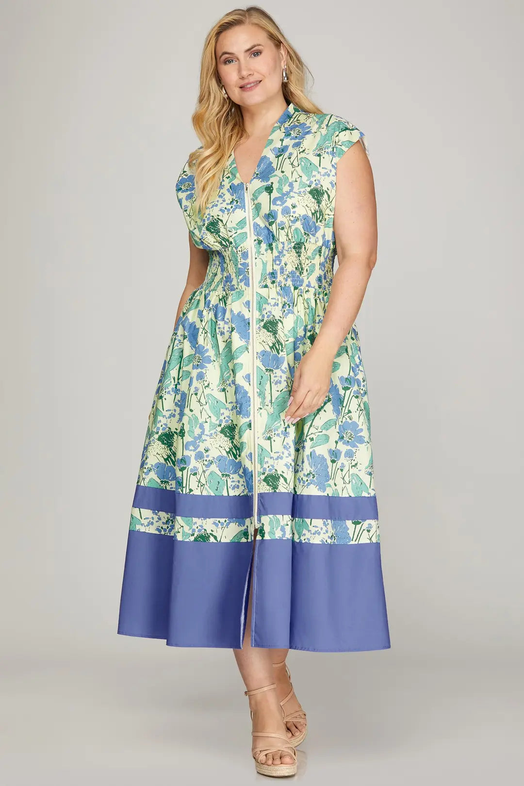 PLUS SIZE Blue Floral Bold Hem Midi Dress