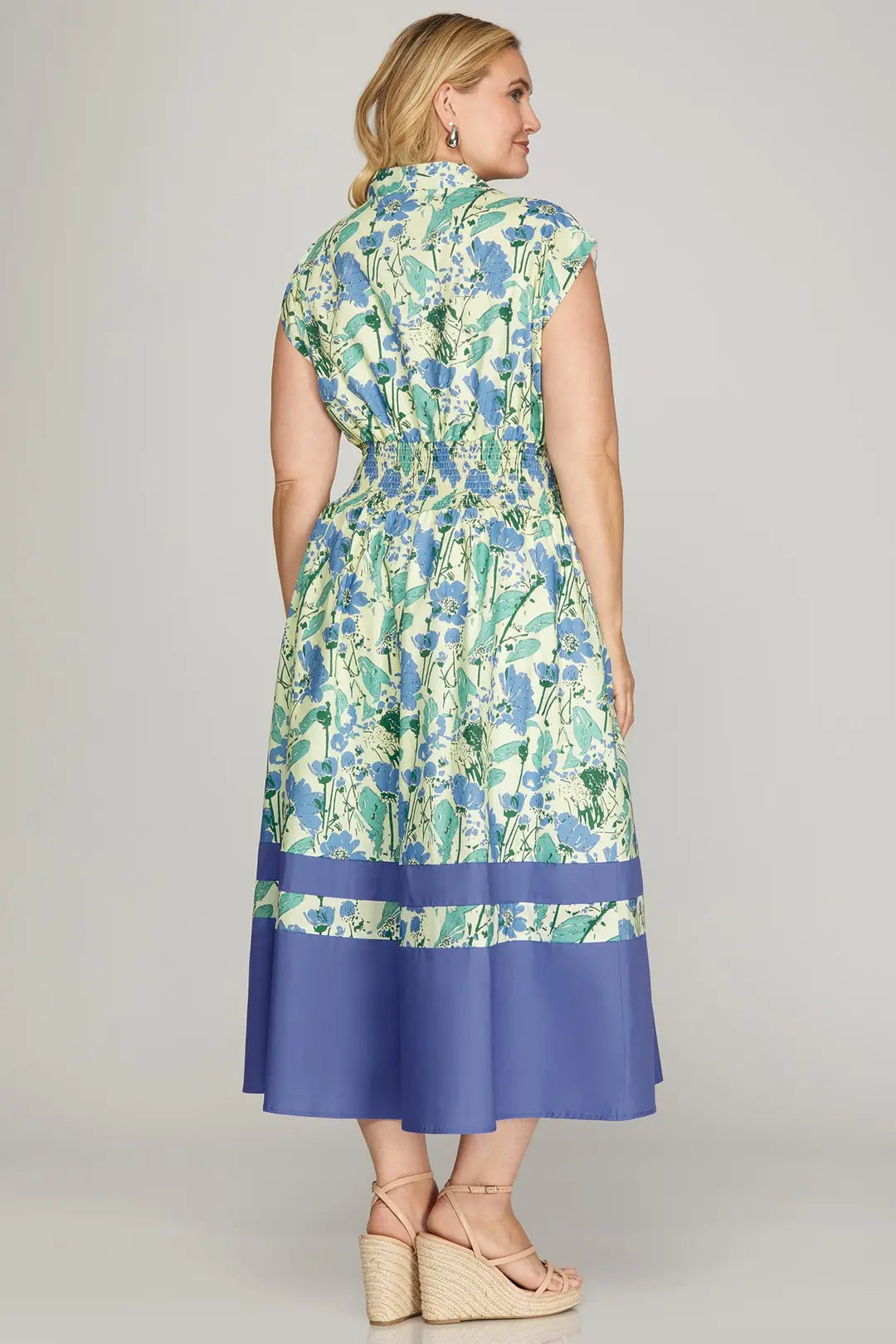 PLUS SIZE Blue Floral Bold Hem Midi Dress