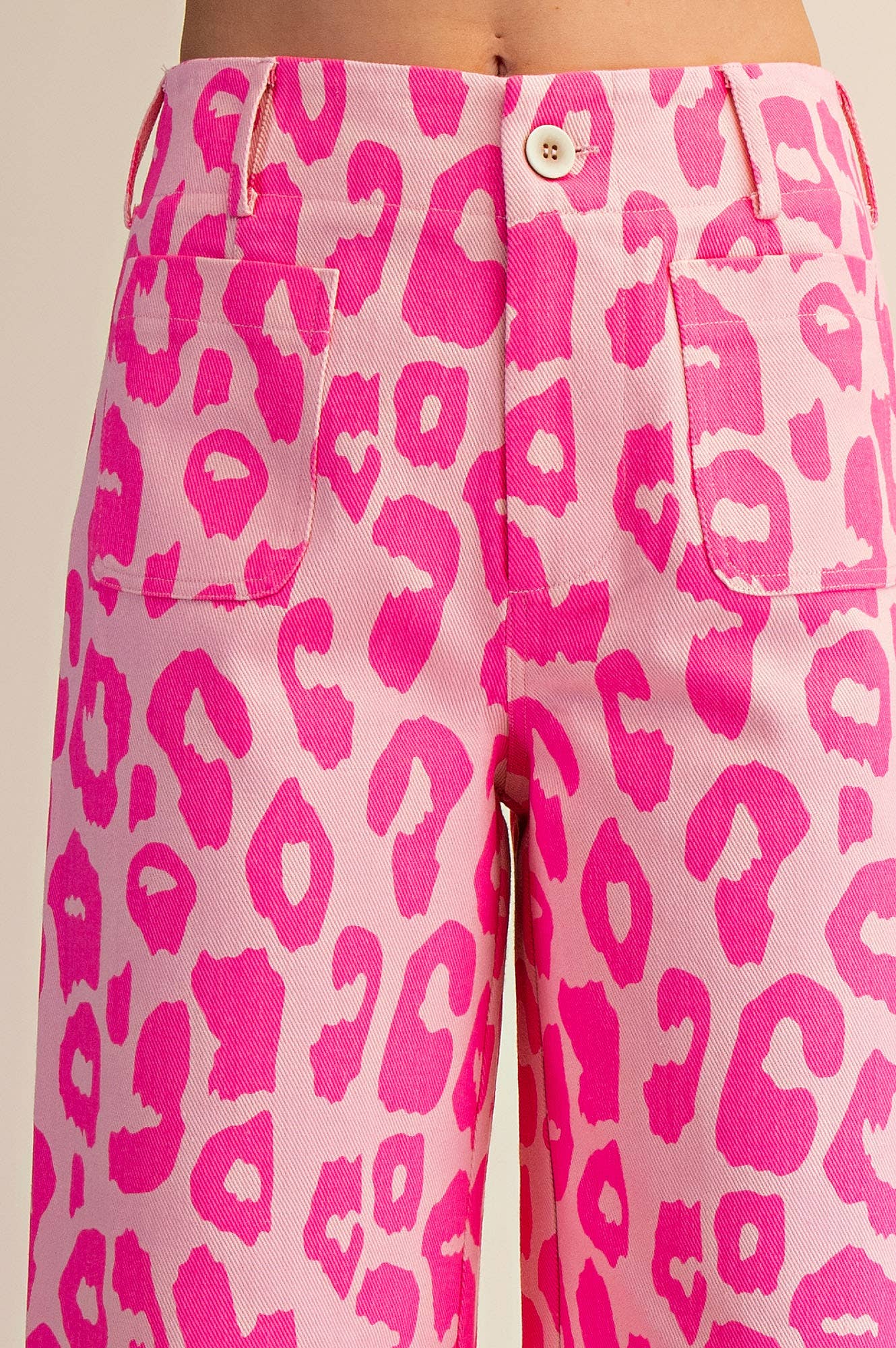 Cropped Leopard Print Pant in Hot Pink