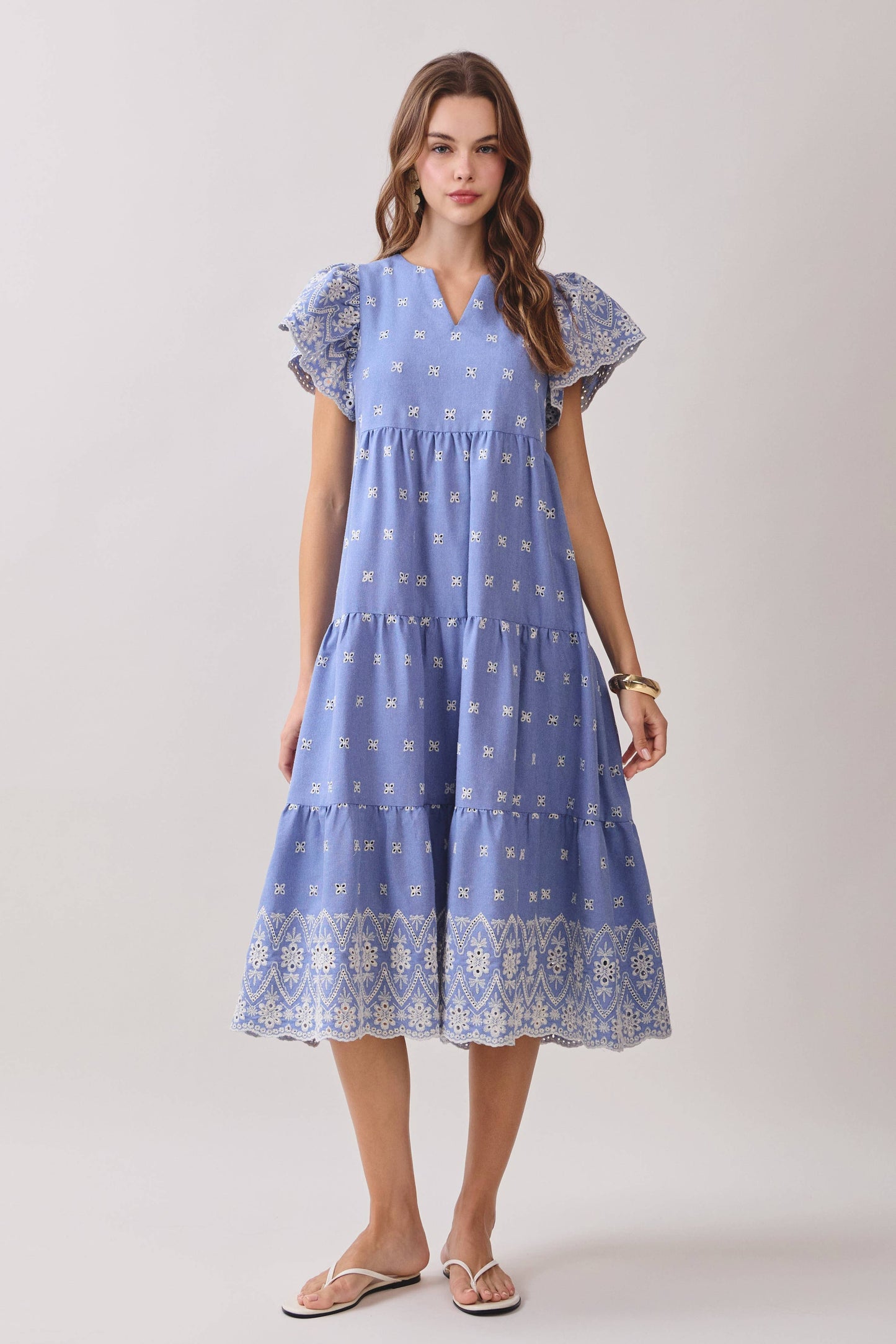 Embroidered Pattern Detail Midi Dress in Blue
