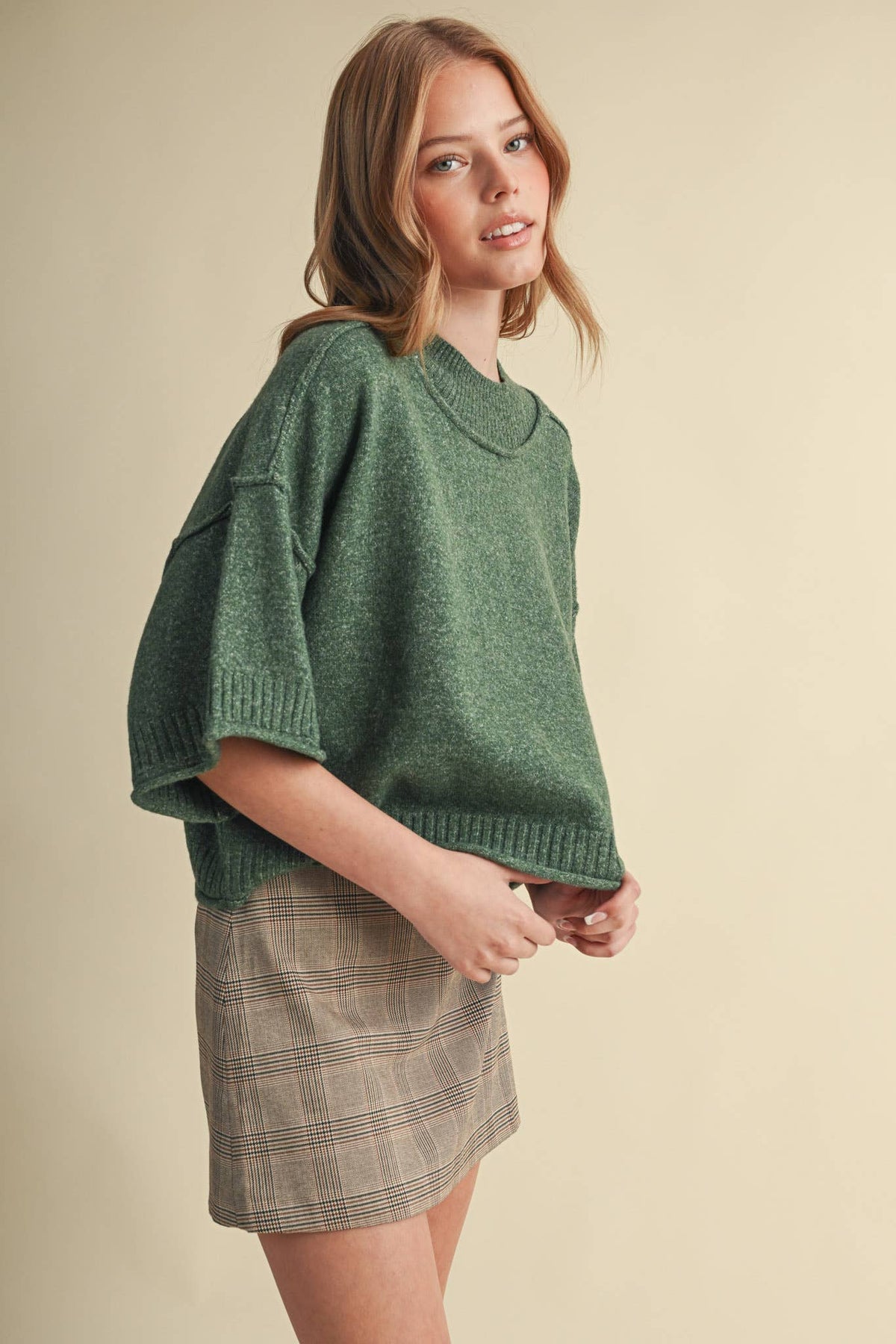 Macy Mock Neck Short Sleeve Sweater in Hunter Green
